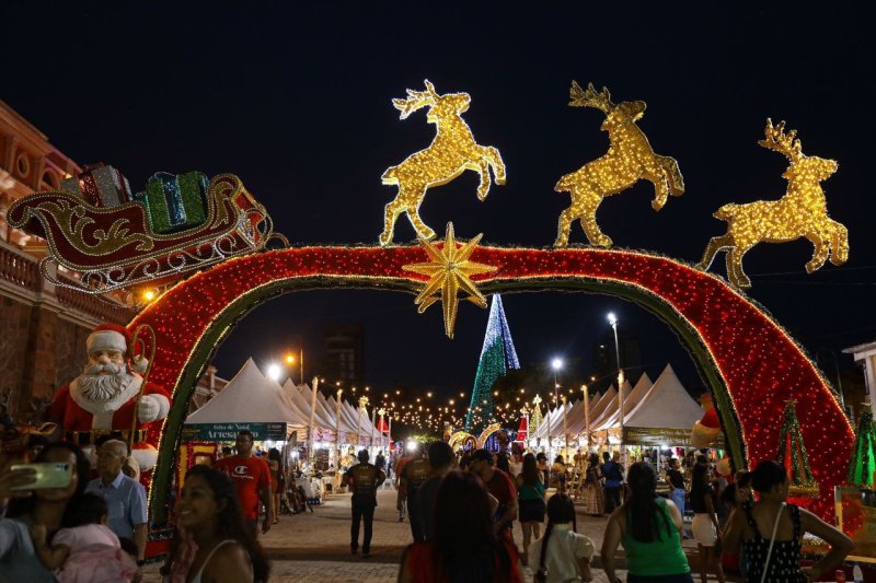 Feira de Natal do Largo acontecerá até o dia 6 de janeiro de 2024 | Foto: Marcely Gomes