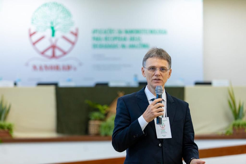 Atualmente José Gonçalves é Professor e Pesquisador Titular do Instituto Nacional de Pesquisas da Amazônia (Inpa). Foto: Arquivo Pessoal/Inpa